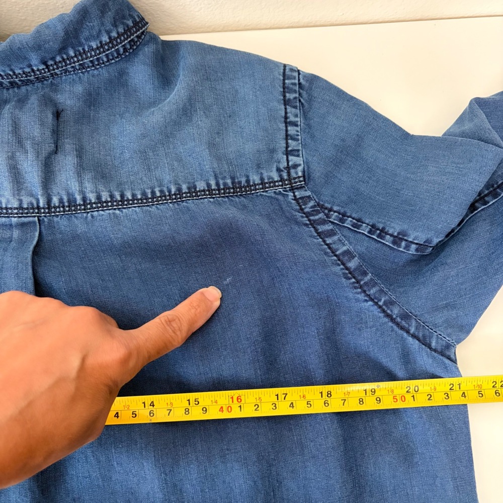 Caslon Womens Petite Large Blue Denim Classic Chambray Button Down Shirt Casual - Picture 3 of 7